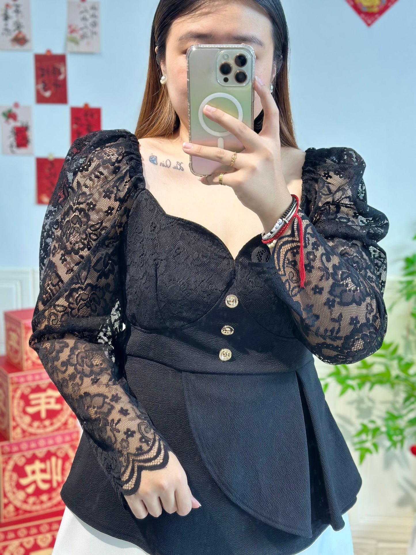 蕾丝公主袖上衣 #TC189