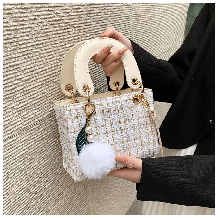 小香风戴妃包 #B10