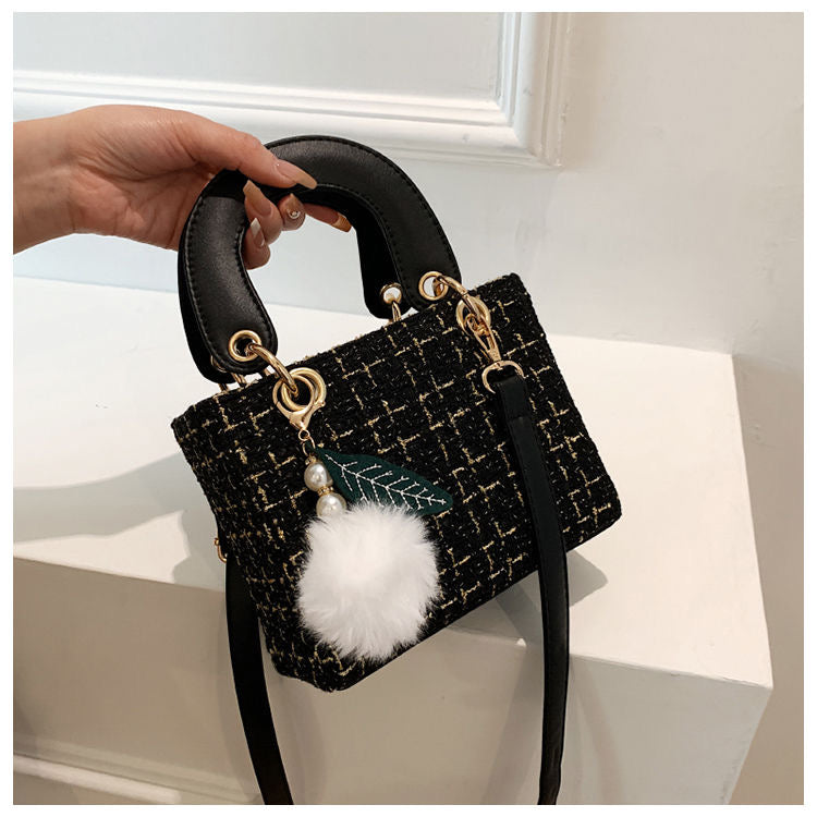 小香风戴妃包 #B10