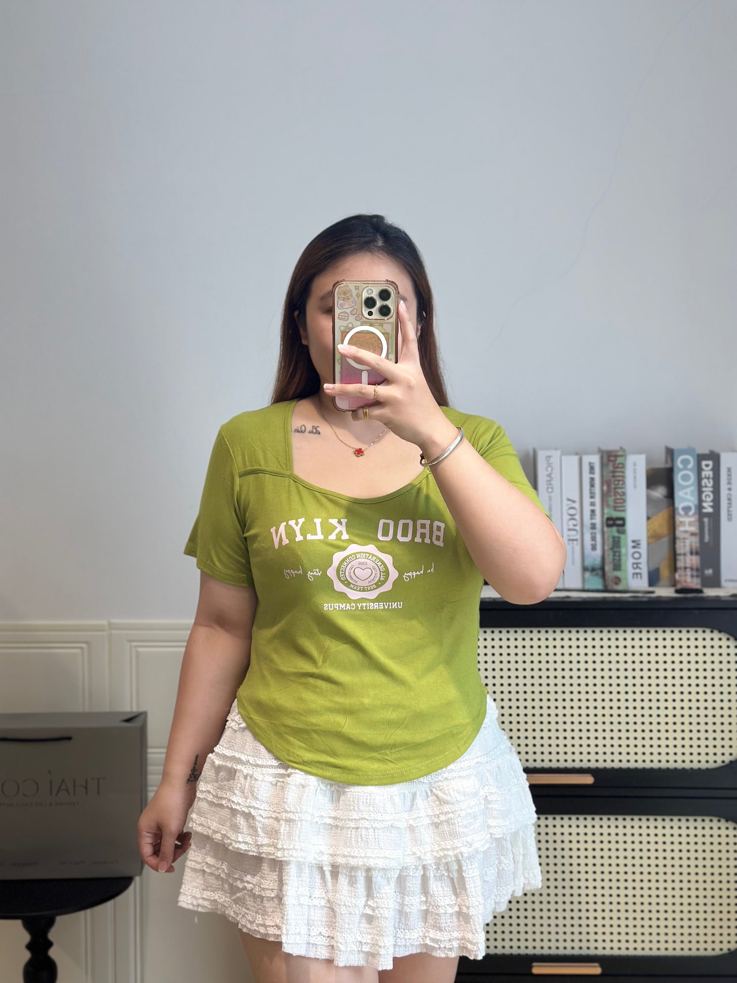 方领字母显瘦上衣 #TC281