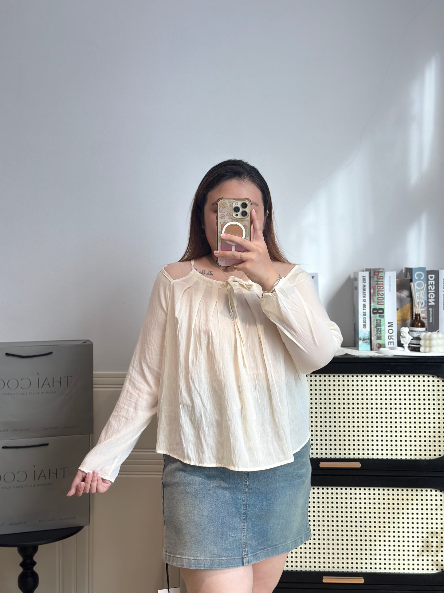 露肩宽松上衣 #TC298