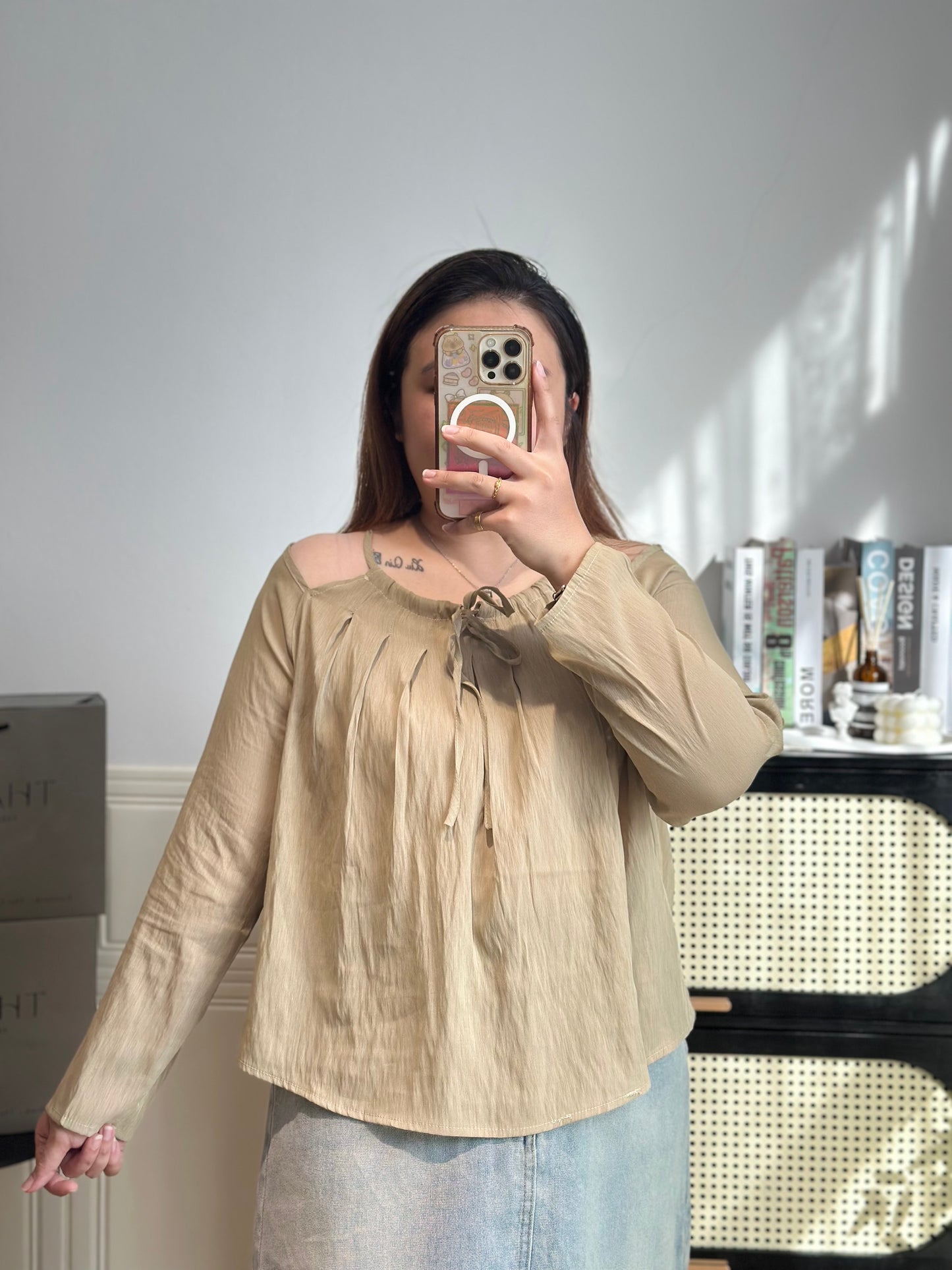 露肩宽松上衣 #TC298