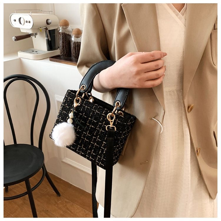 小香风戴妃包 #B10