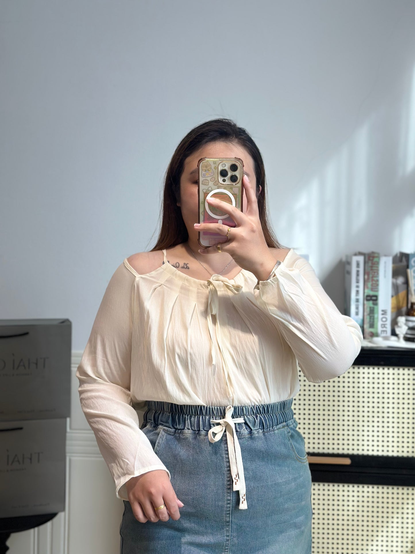 露肩宽松上衣 #TC298