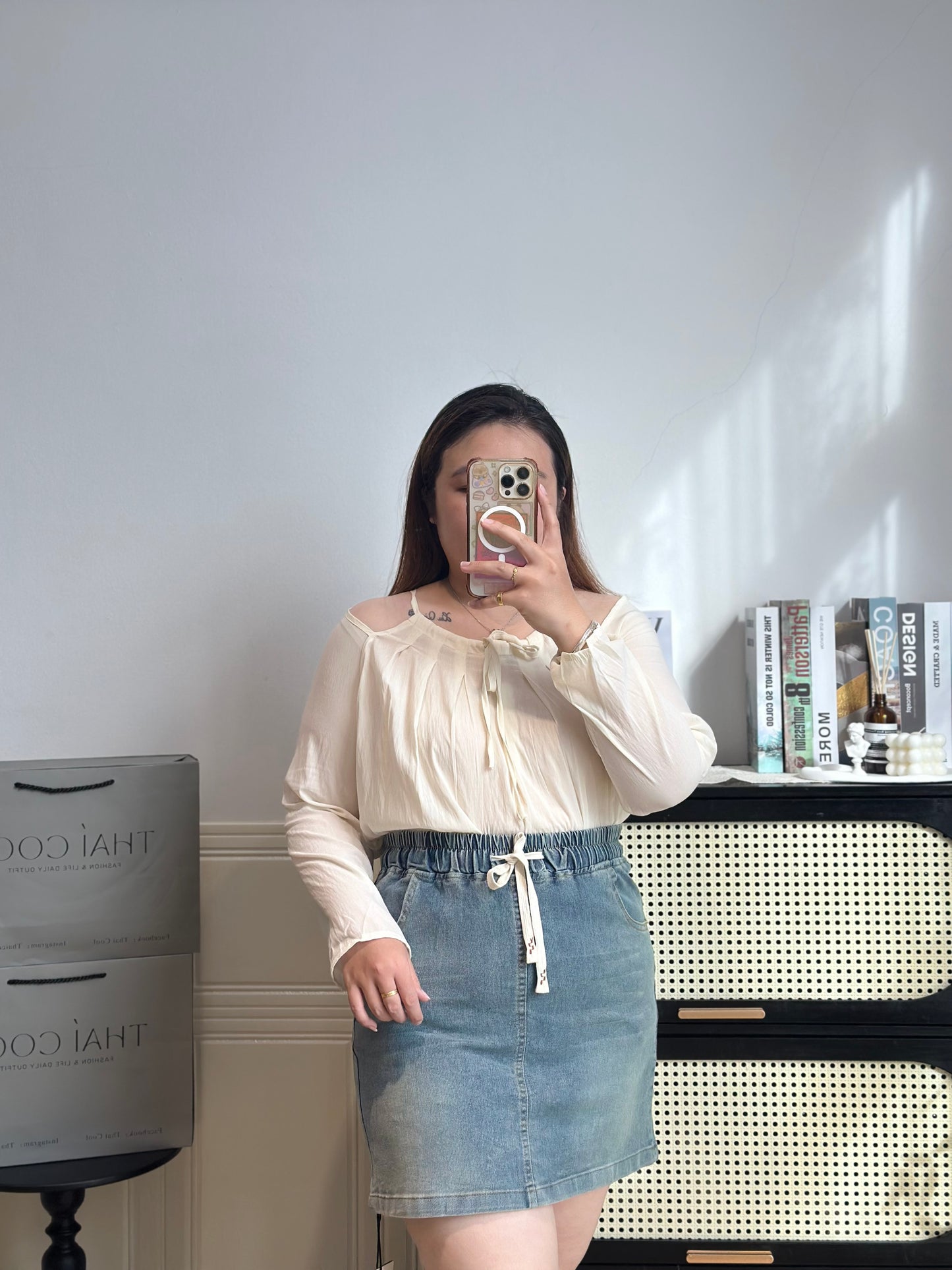 露肩宽松上衣 #TC298