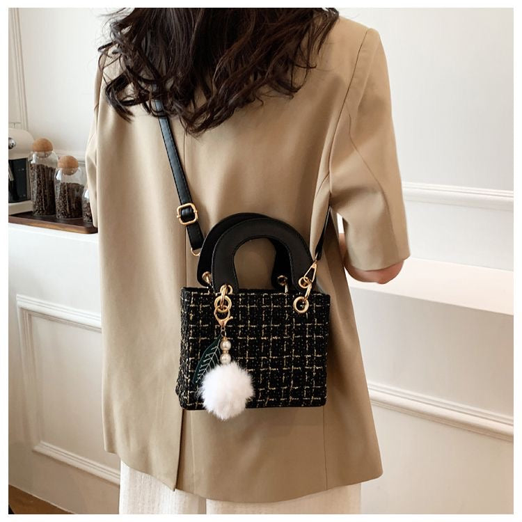 小香风戴妃包 #B10