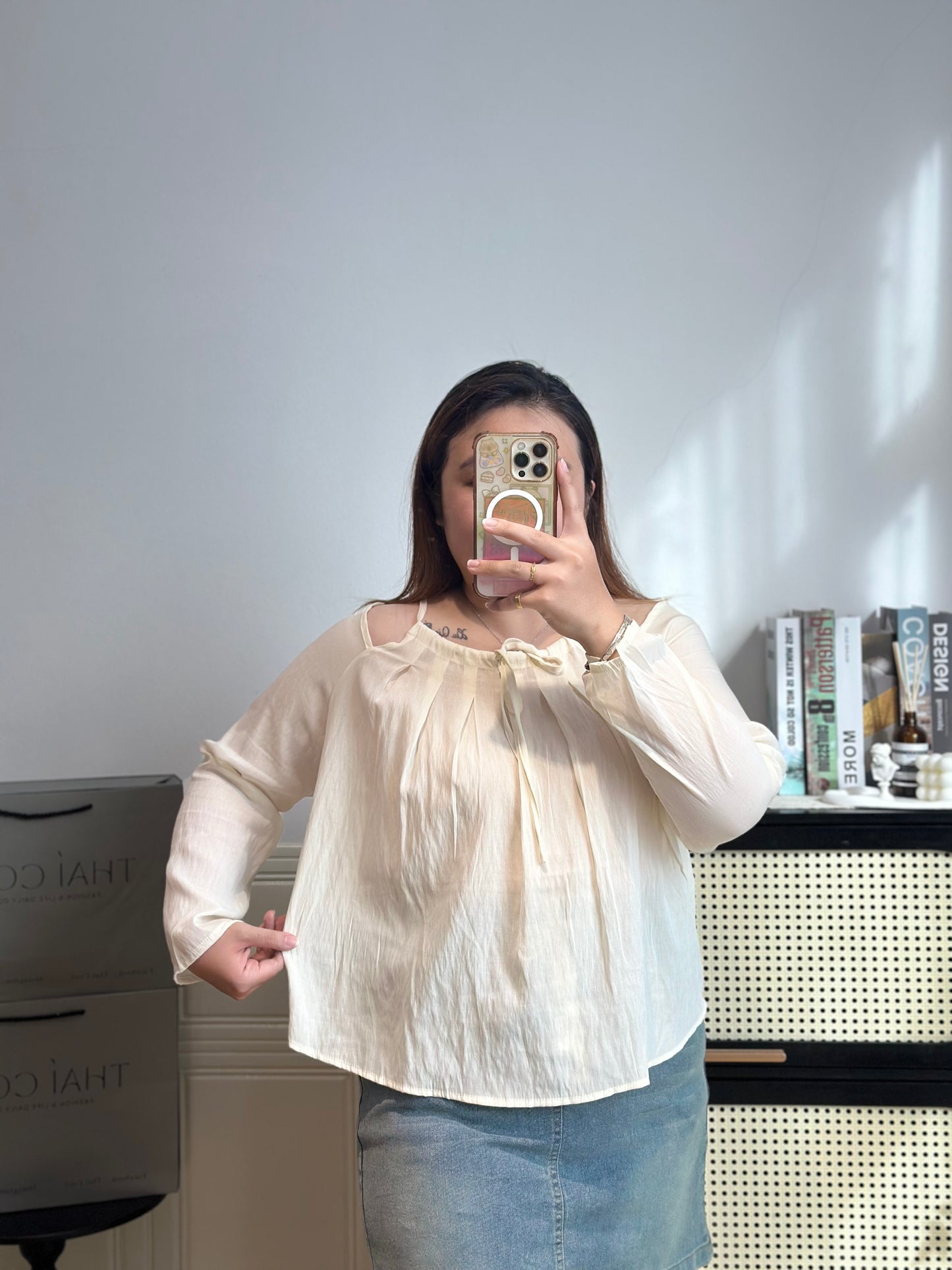 露肩宽松上衣 #TC298